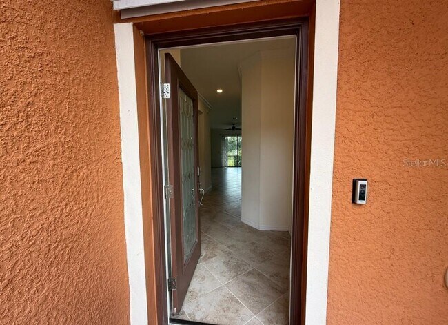 Foto del edificio - 20356 Lagente Cir