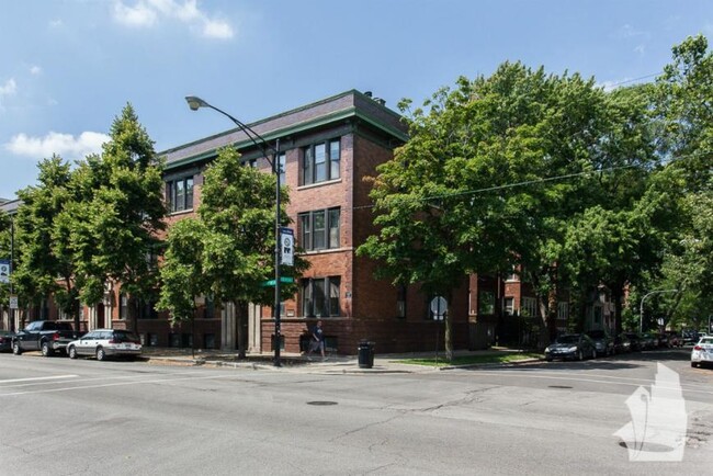Foto del edificio - 2 bedroom in Chicago IL 60613