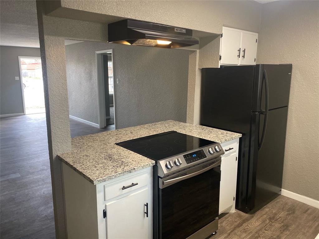 Foto principal - 2102 Beechwood Ln