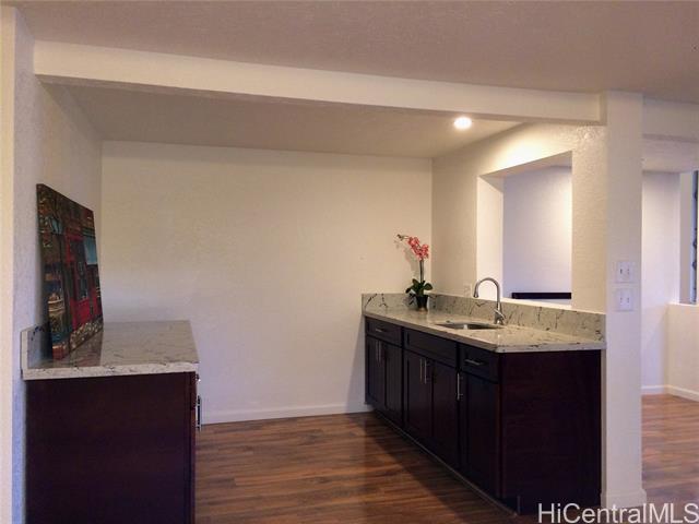 Foto del edificio - 44-134-134 Bayview Haven Pl