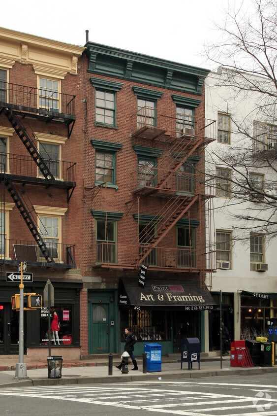 Primary Photo - 498 Hudson St