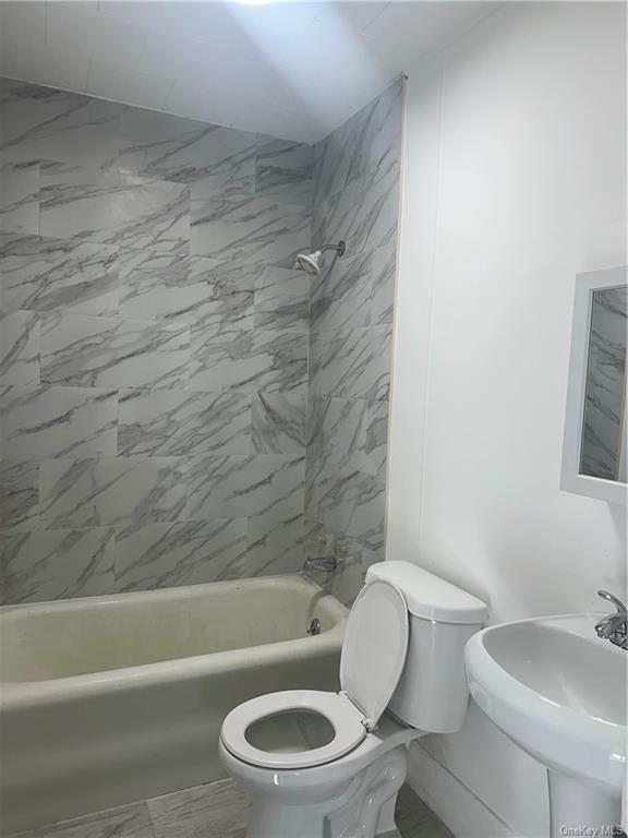 Building Photo - 5 Hadden Pl