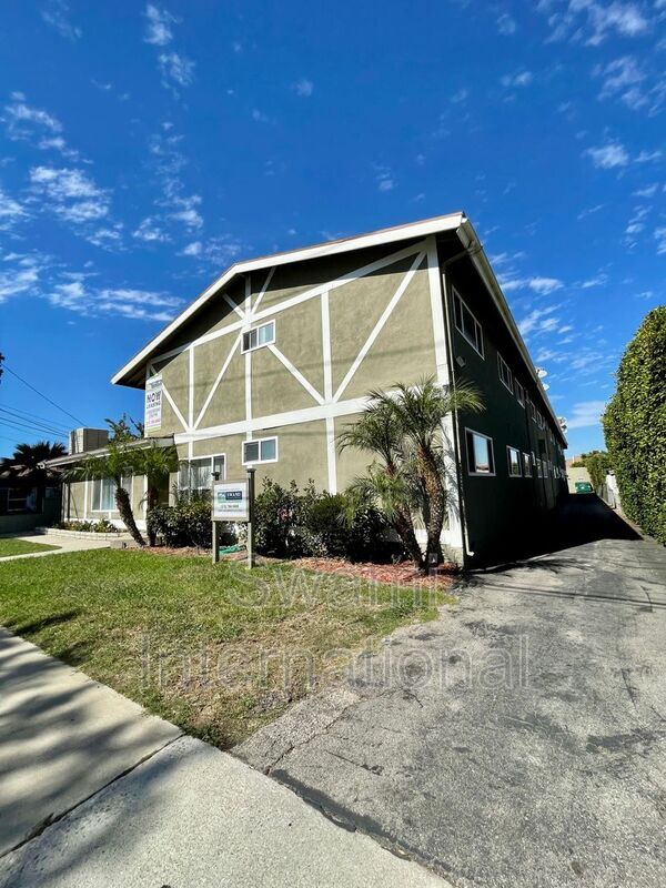 Building Photo - 2065 255th St W