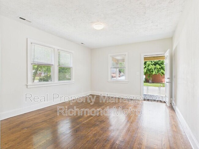 Foto del edificio - 2304 Concord Ave