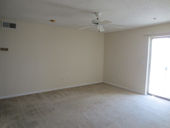 Foto del edificio - Cozy 2B/2B Unfurnished Condo in the Heart of Destin!