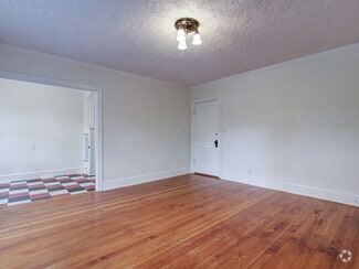 Building Photo - 20 NW 16th Ave #211