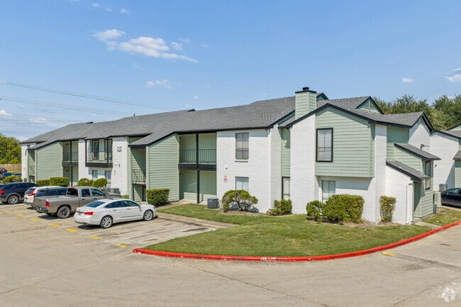 Building Photo - Oaks of Ashford Point - Briar Village