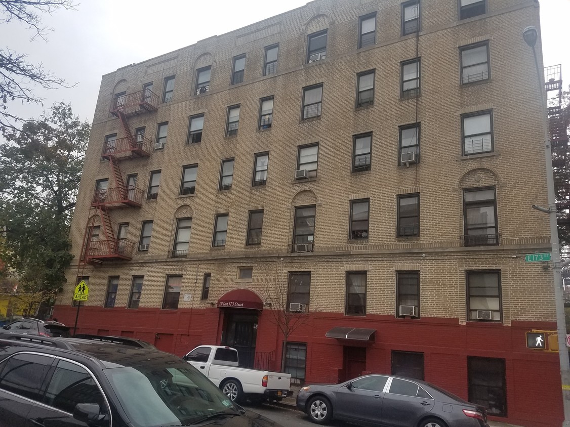 Foto del edificio - 230 E 173rd St