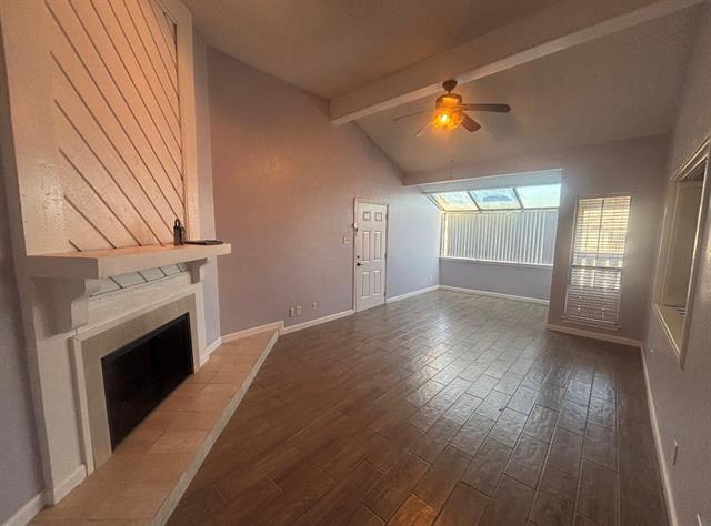 Building Photo - 2105 Count Fleet Dr