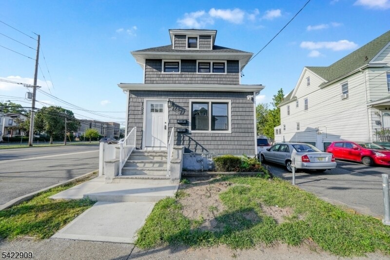 100 Kansas St