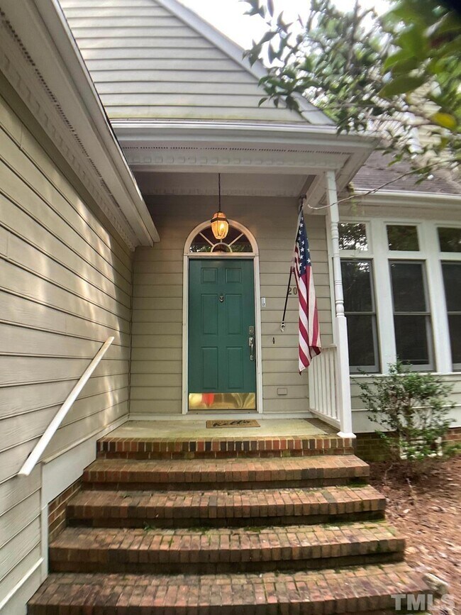 Foto del edificio - 206 Wild Oak Ln