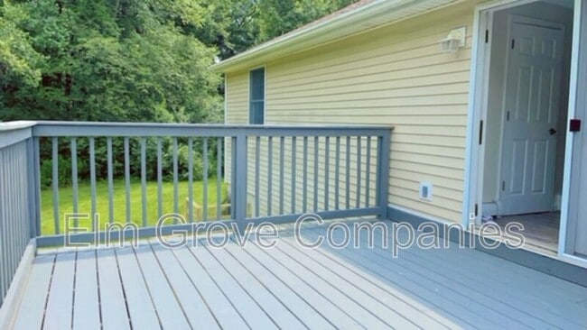 Building Photo - 53 Gear Rd