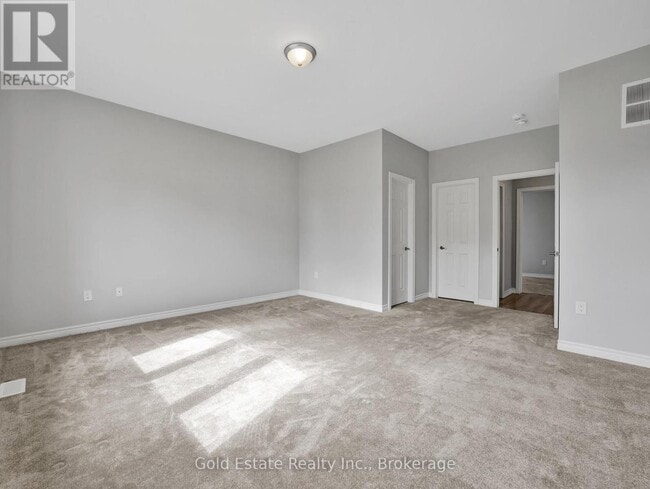 Building Photo - 1511 Marina Dr