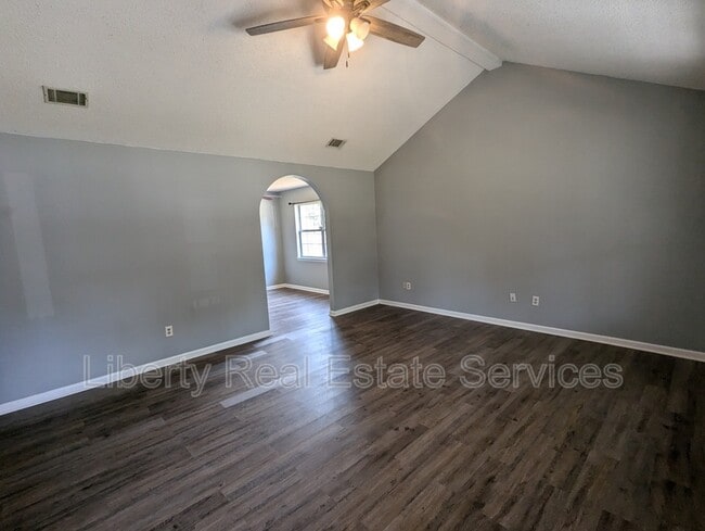 Building Photo - 67 Rosebud Ct