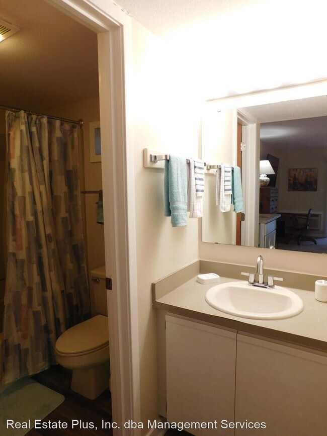 Building Photo - 1 br, 1 bath House - 1608 Harbourside Drive