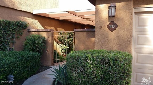 Building Photo - 2 br, 2 bath Condo - 147 La Cerra Dr