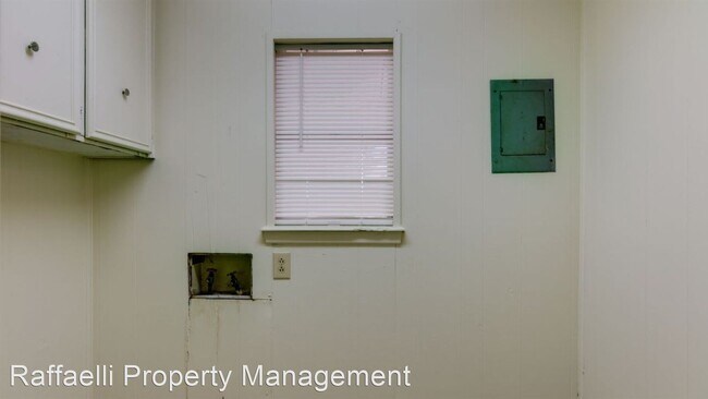 Foto del edificio - 3 br, 2 bath House - 1021 Locust St