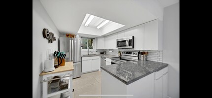 Building Photo - 4951 134th Pl