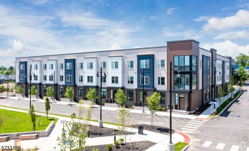 Primary Photo - 1 Gurley St