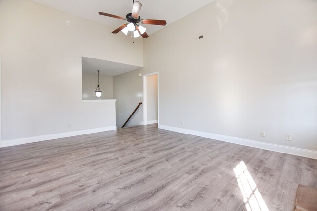 Building Photo - Pet Friendly Four Bedroom with Basement!