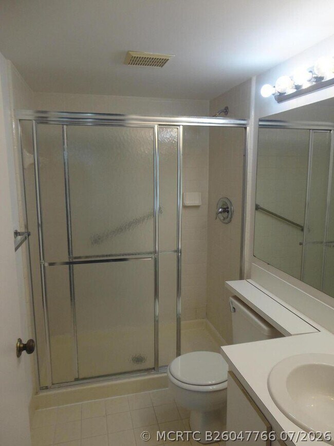Foto del edificio - 714 Sunny Pine Way