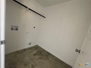 Building Photo - 302 Agua Chiquita Ct
