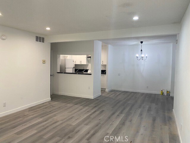 Foto del edificio - 5460 White Oak Ave