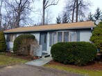 Primary Photo - 25 Oakview Cir