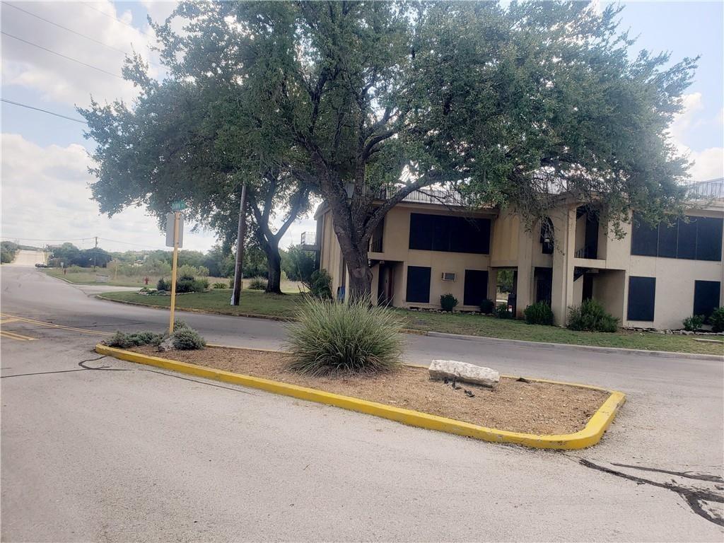 5806 Circulo Dr Unit 18, Lago Vista, TX 78645 Condo for Rent in Lago Vista, TX