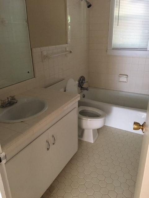 Foto del edificio - 549 Thorpe St