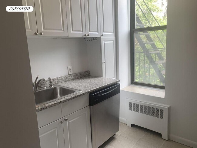 Foto del edificio - 508 Columbus Ave