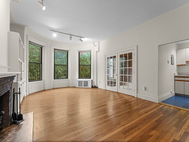 Foto del edificio - 473 Beacon St