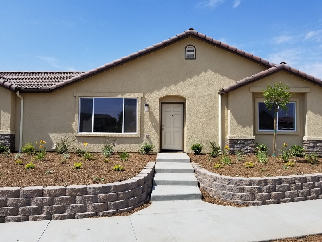 Foto principal - 4228 Burrel Dr