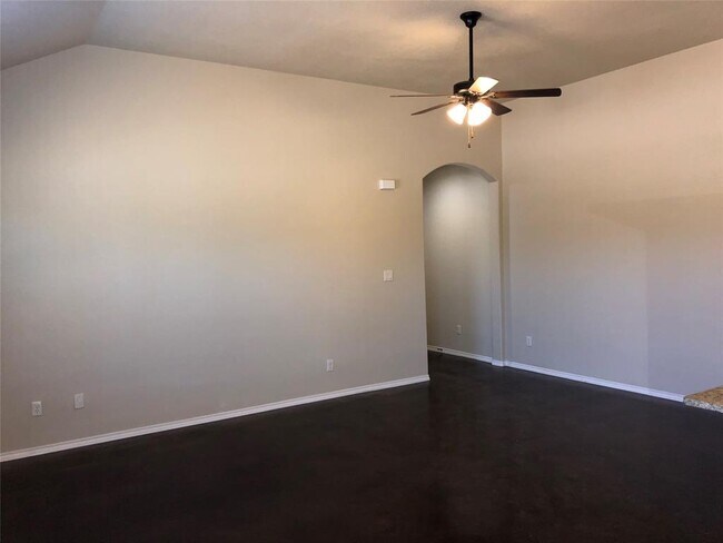 Building Photo - 424 Jack Rabbit Ln