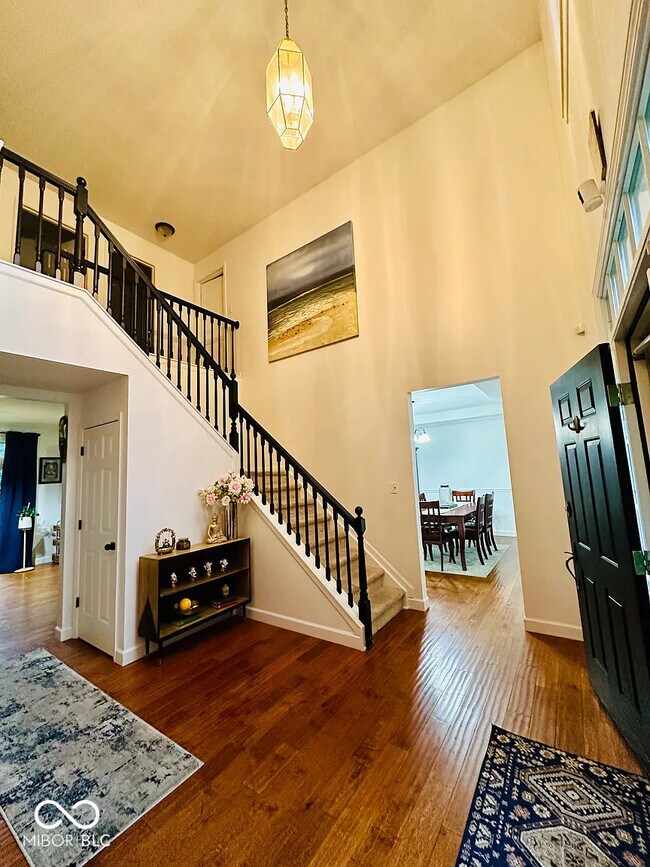 Foto del edificio - 5273 Ivy Hill Dr