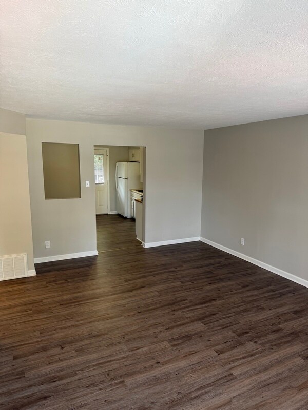 Foto del edificio - 250 Herndon St