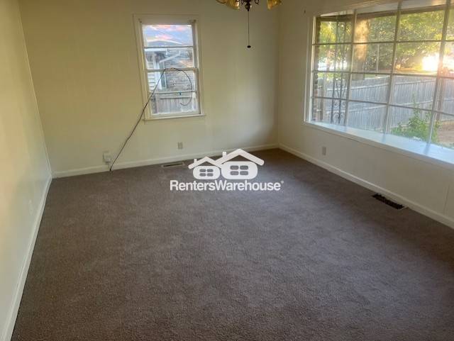 Foto del edificio - 1216 26th Ave N