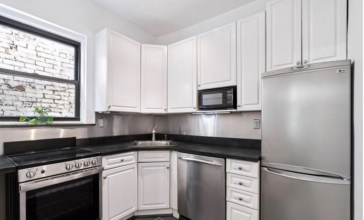 Primary Photo - Beautifully renovated 1Bed 1Bath