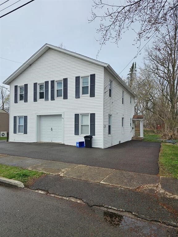 Primary Photo - 210 W Franklin St
