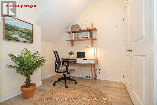 Photo du bâtiment - 212-2635 WILLIAM JACKSON DRIVE