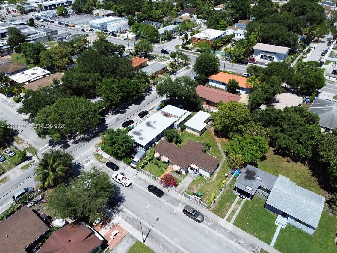 Building Photo - 248 NW 69th St