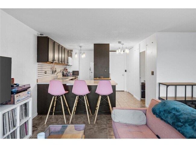 Foto del edificio - 15 S 1st St