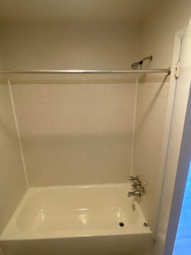 Foto del edificio - 894 N 42nd St