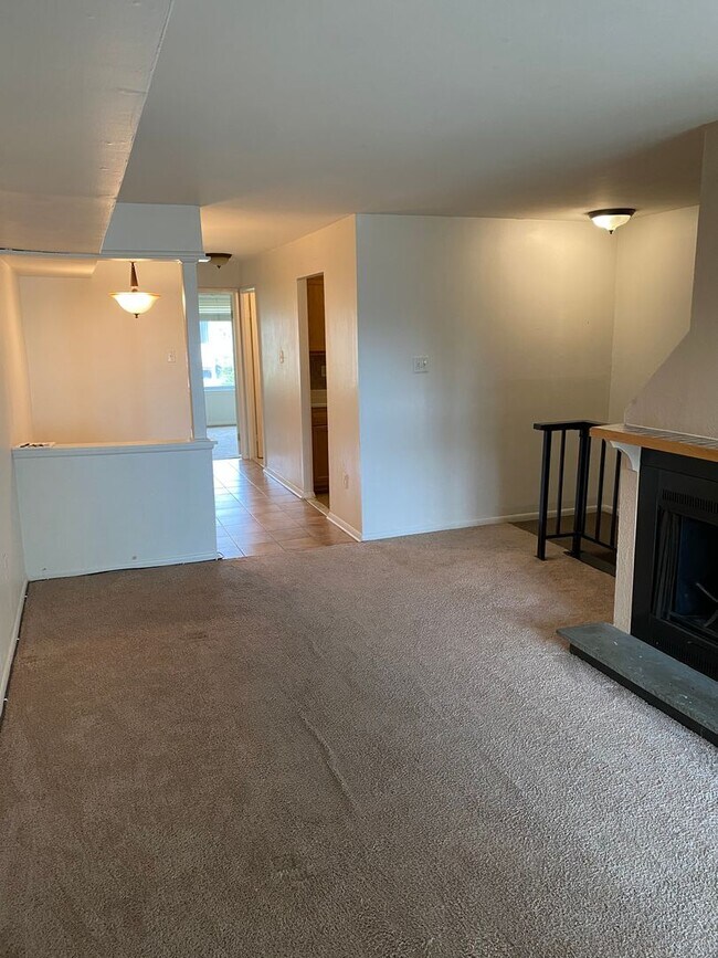 Foto del edificio - Lovely One Bedroom Apartment in Mount Joy!