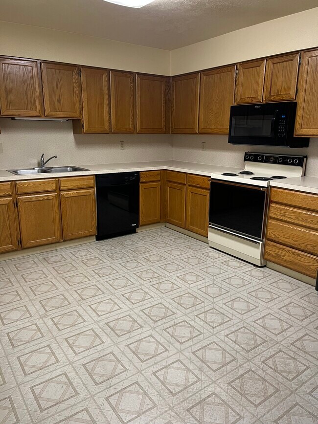 Foto del edificio - 590 N Woodruff Ave