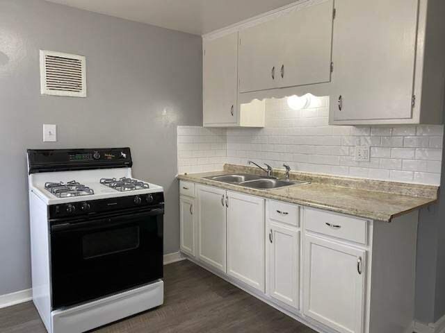 Primary Photo - 4109 W Hampton Ave