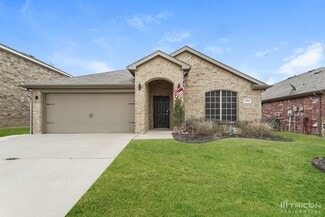 Building Photo - 1308 Basswood Ln