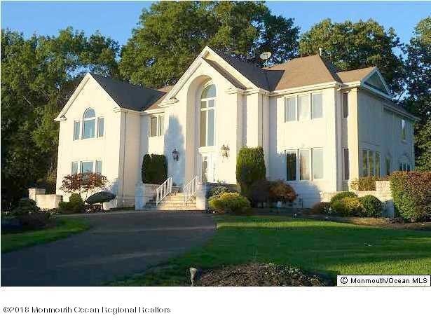 Primary Photo - 16 Shallow Brook Rd