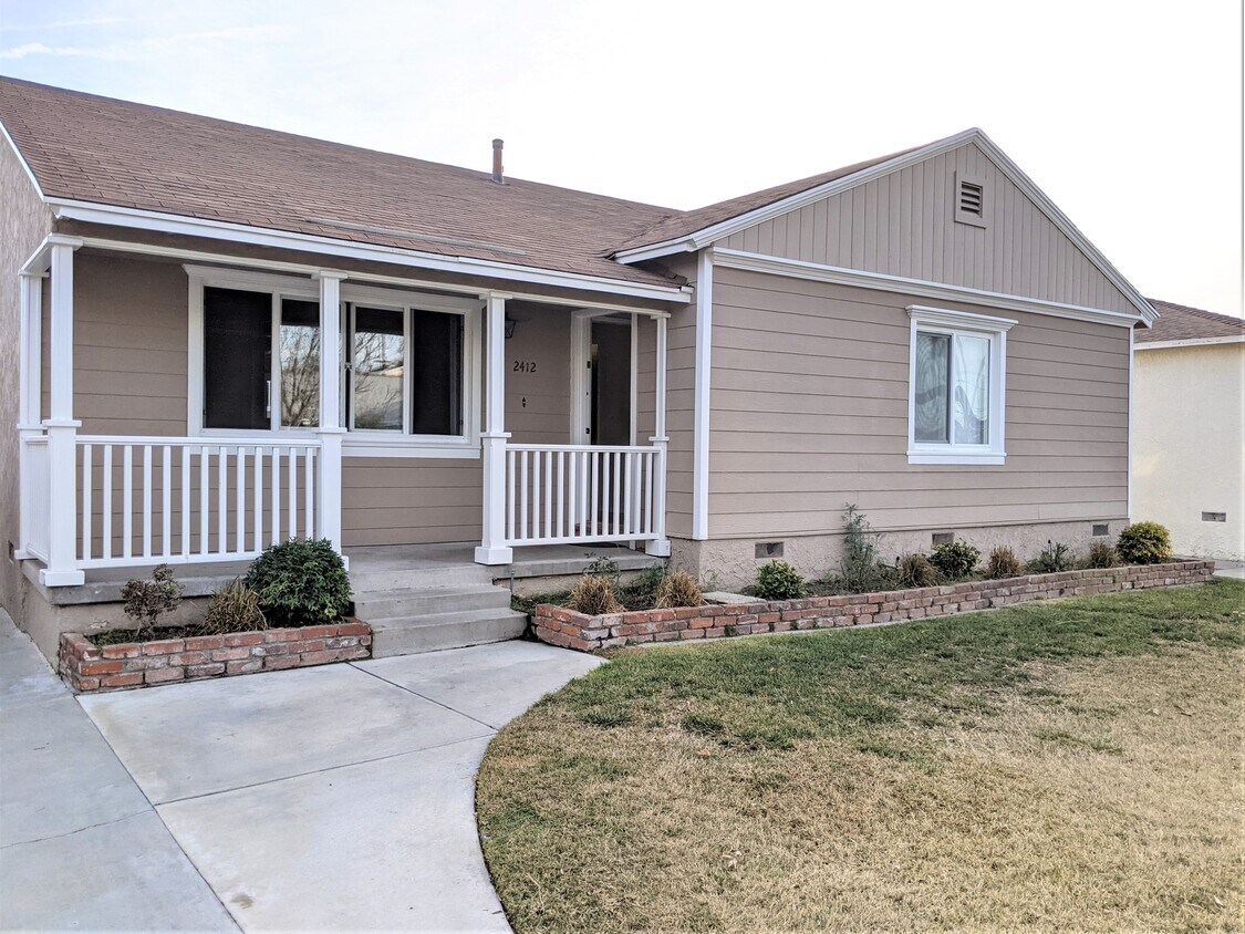 2412 Dollar St, Lakewood, CA 90712 House Rental in Lakewood, CA