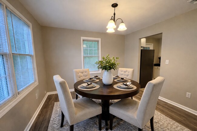 Foto del edificio - 2 Bedroom 1 Bathroom